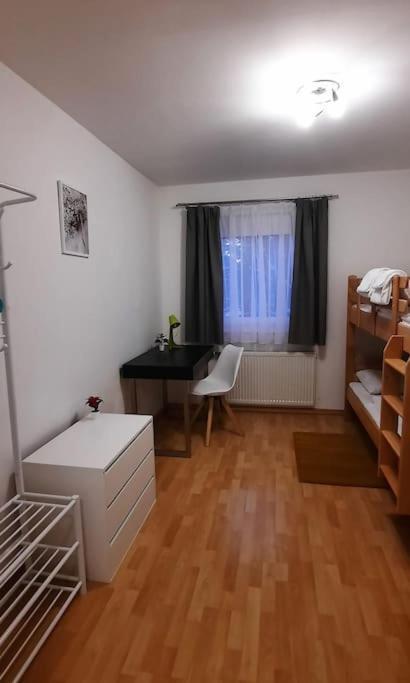 Einzigartiges Apartment Inkl. Gratis Parkplatz Wiedeń Zewnętrze zdjęcie